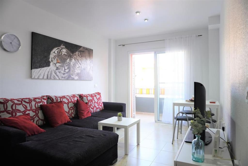 South Coast Apartment *